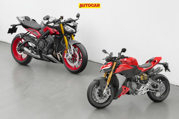 riumph Street Triple 765 RX vs Ducati Streetfighter V2 S