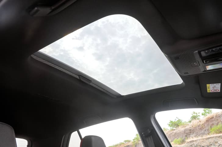 VW Golf GTI sunroof