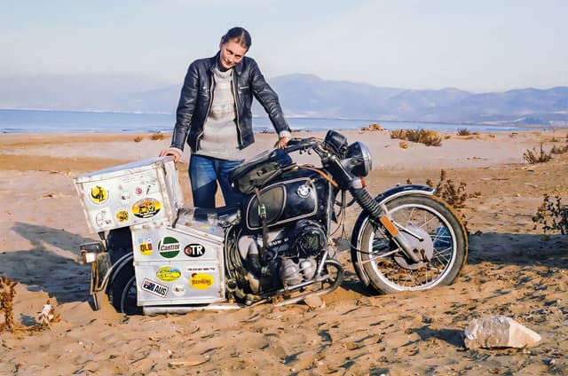 Around the World With Elspeth Beard: Two Victorians Go for a Ride