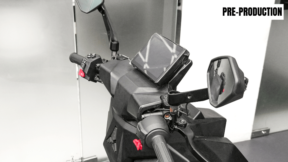 UV tesseract pre production scooter front apron