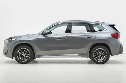 4 reasons to buy the BMW X1 LWB and 3 reasons to avoid it
