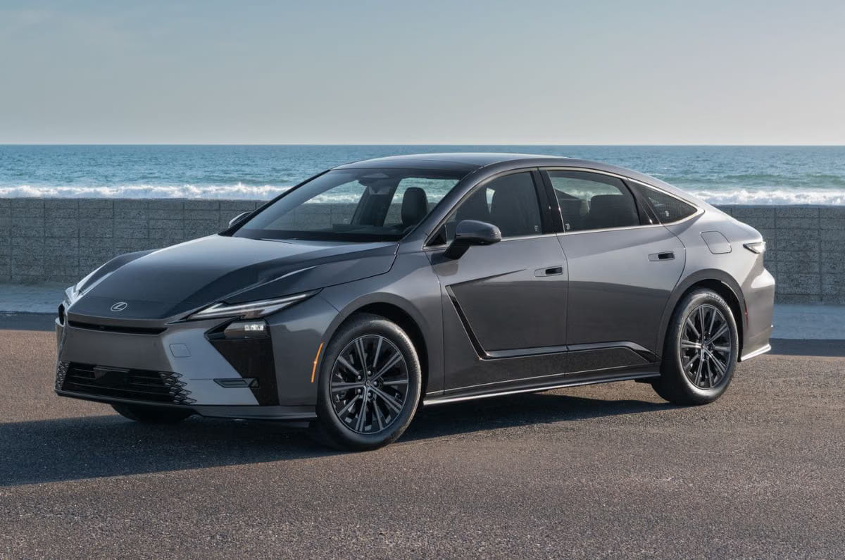 Lexus ES