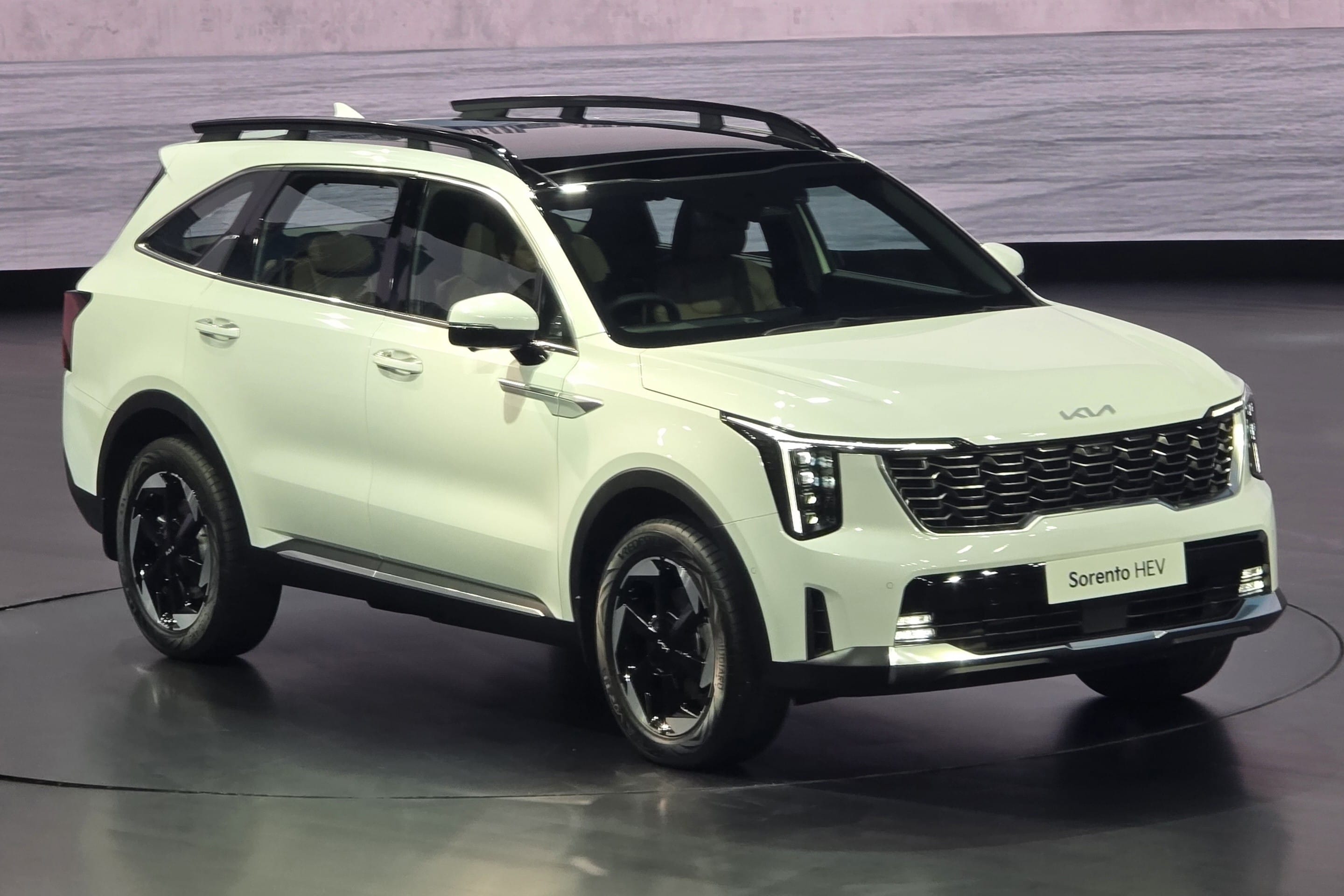 kia sorento on stage