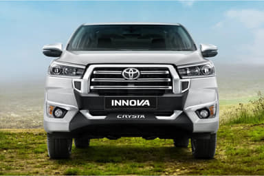 3 reasons to buy the Innova Crysta and 2 to skip it