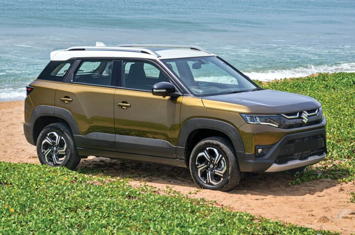 2022 Maruti Suzuki Brezza front quarter static