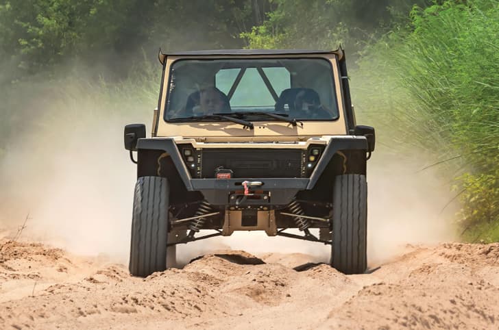 Driving the JSW Tomcar and EX4: Dirt Devils