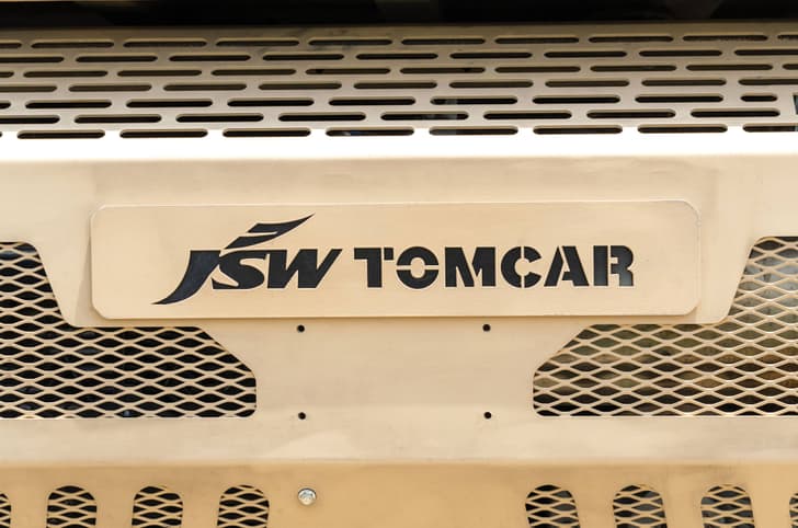 JSW Tomcar