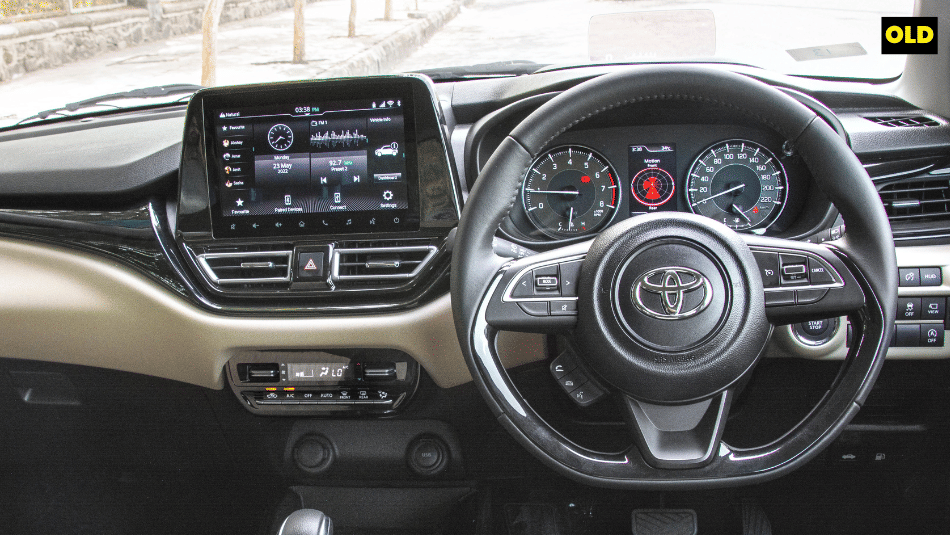 Old Toyota Glanza interior