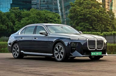 3 reasons to buy the BMW i7 and 3 reasons not to
