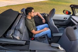 Mini Cooper S Convertible seats