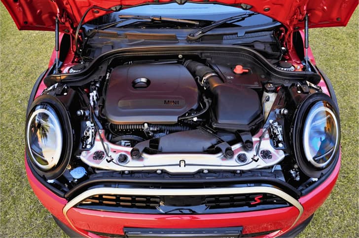 Mini Cooper S Convertible engine bay