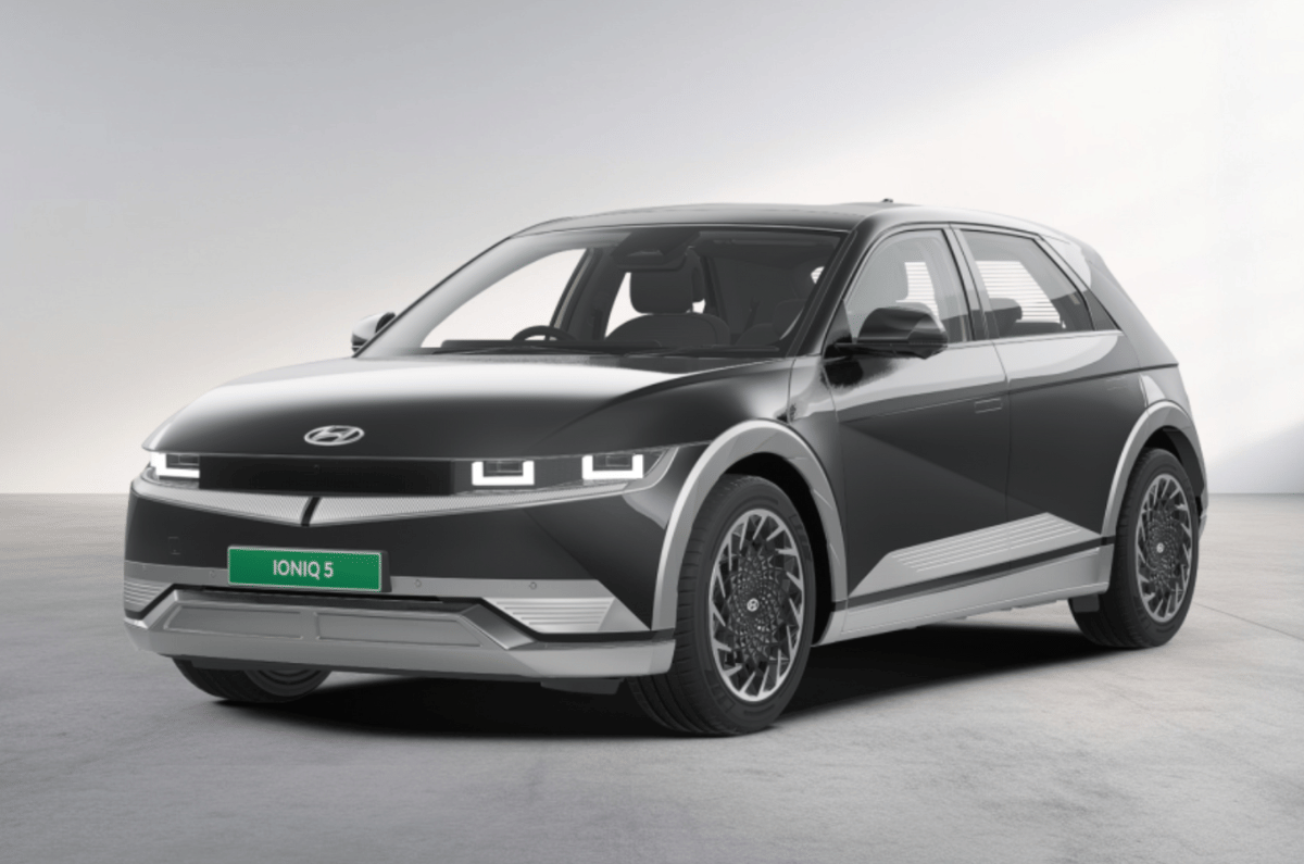 Hyundai Ioniq 5 Midnight Black Pearl colour