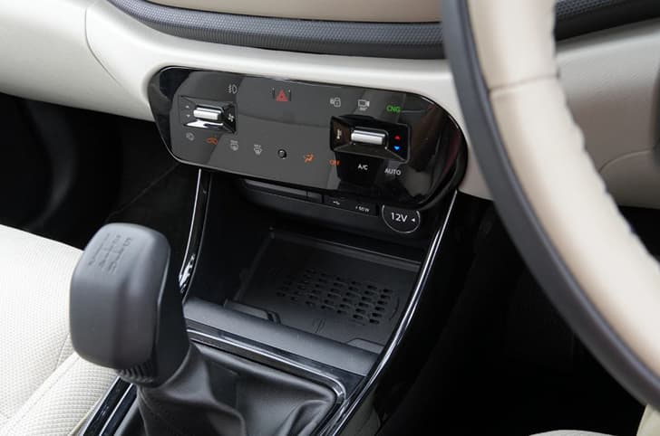 Tata Altroz interior images