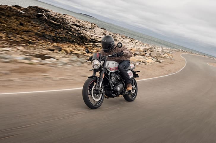 Triumph Tracker 400 front three quarter riding shot