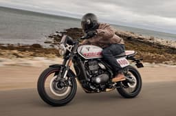 Triumph Tracker 400 left front three quarter