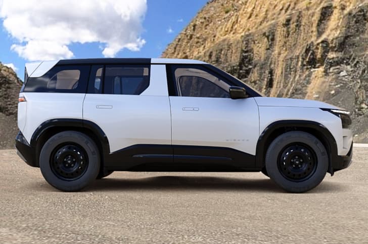 Tata Sierra side static