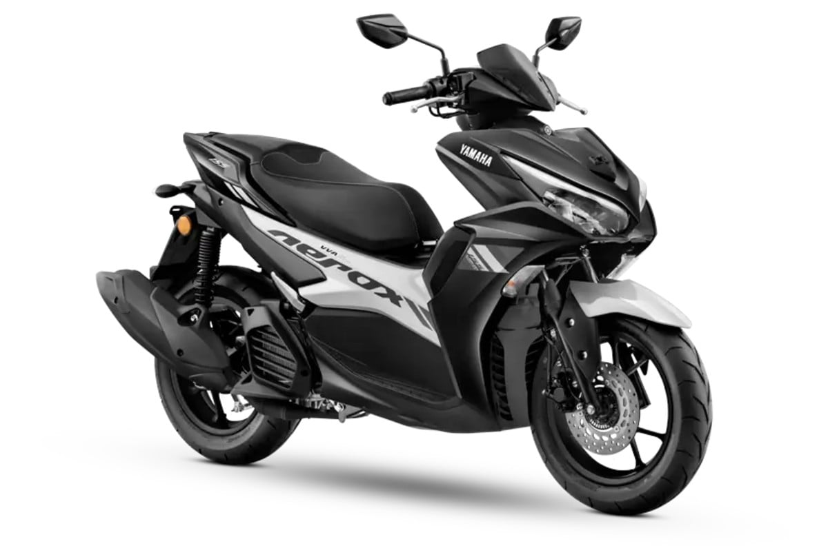 Yamaha Aerox black front right side static in studio
