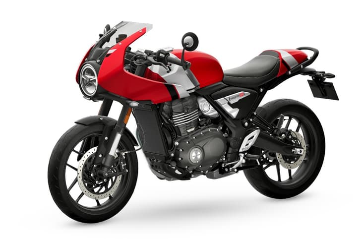 Triumph Thruxton 400 red front left side static image in studio