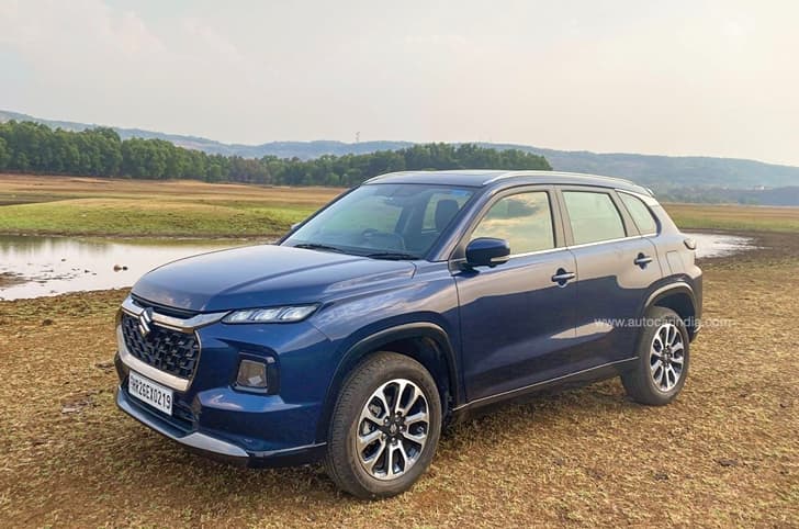 Maruti Grand Vitara front quarter static 