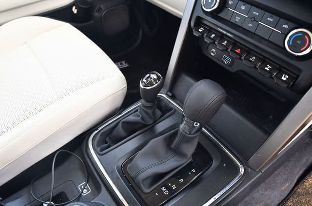 Mahindra Thar Roxx centre console