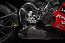 Ducati MotoGP replica V4 dry-clutch 