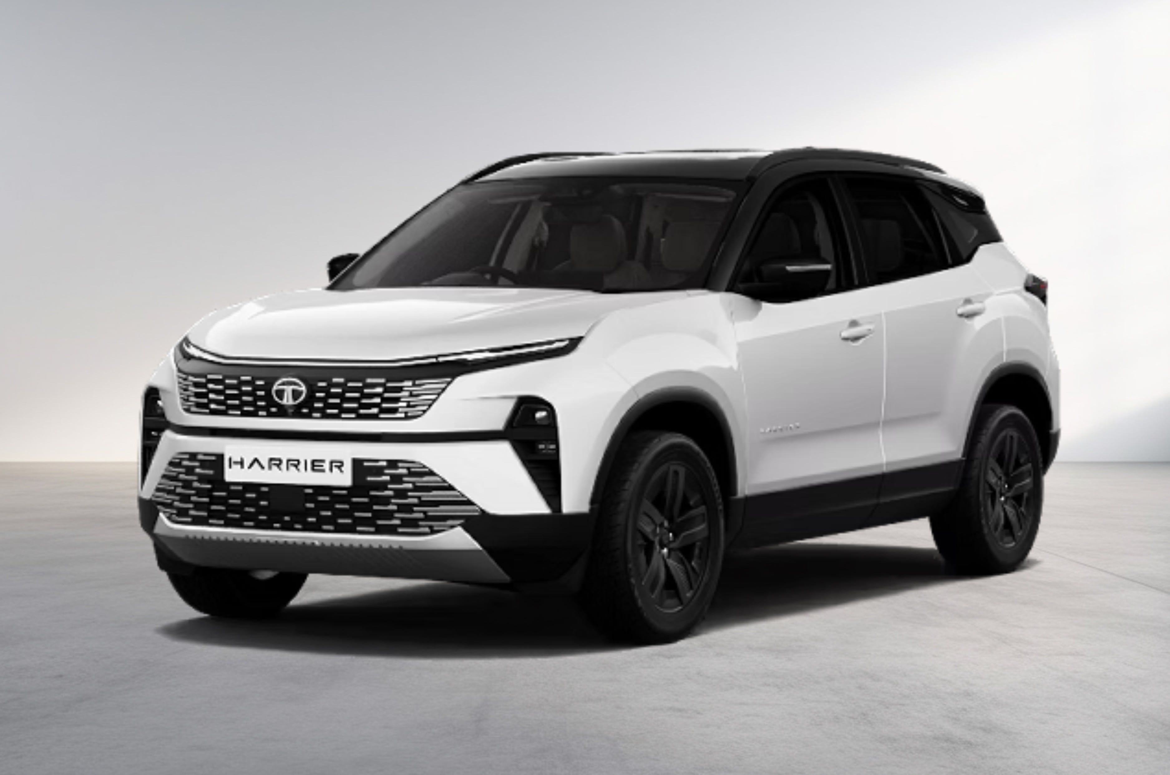 Tata Harrier Pristine White