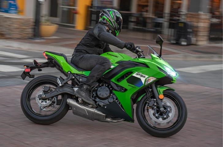 Kawasaki Ninja 650 cornering shot right side profile