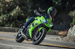 Kawasaki Ninja 650 cornering shot left side profile