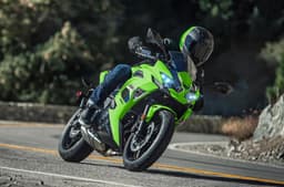 Kawasaki Ninja 650 cornering shot left side profile