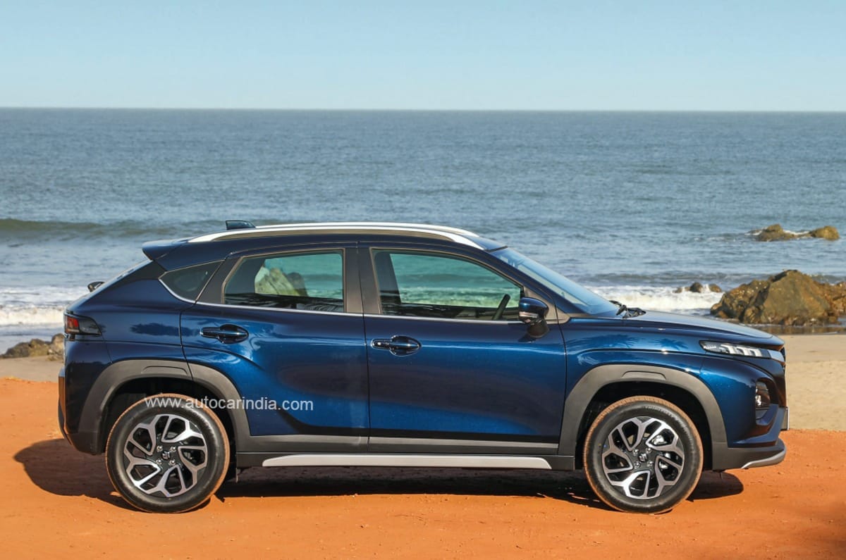 It rides on 16-inch alloy wheels, with dual-tone units on Alpha and black alloys on Delta+ and Zeta