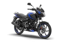 Bajaj Pulsar 150 front three quarter shot