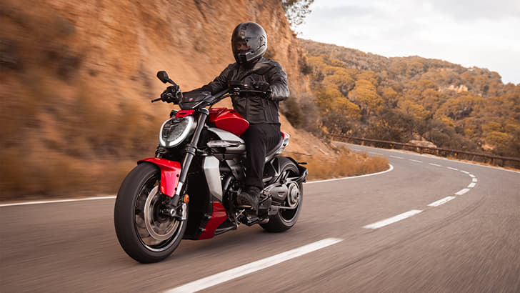 Ducati XDiavel V4 front three fourth tracking shot