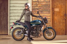 Kawasaki Z650RS right side profile