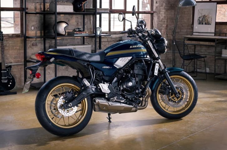 Kawasaki Z650RS rear three quarter shot