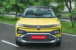 Renault Kiger front static