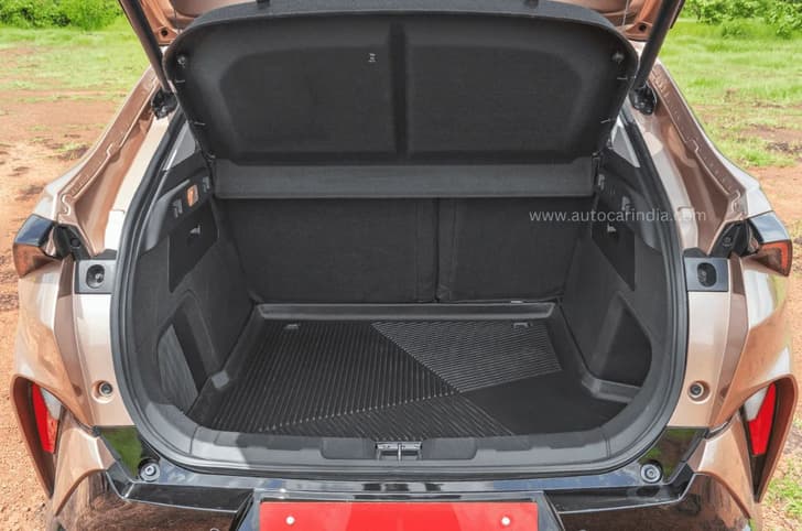 Tata Curvv boot space 