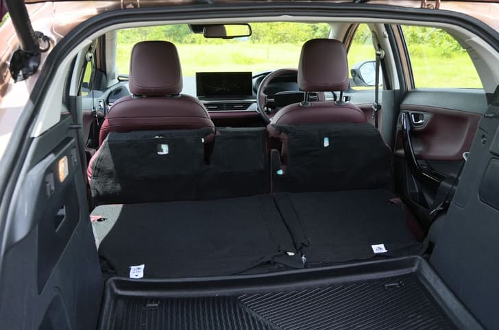 Tata Curvv 60:40 split rear seats 