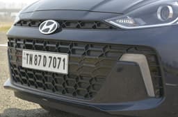 Hyundai Aura front grille