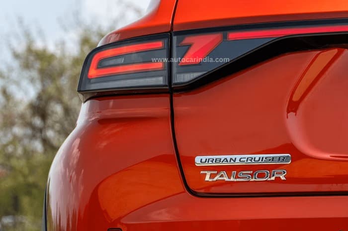 Taisor tail light