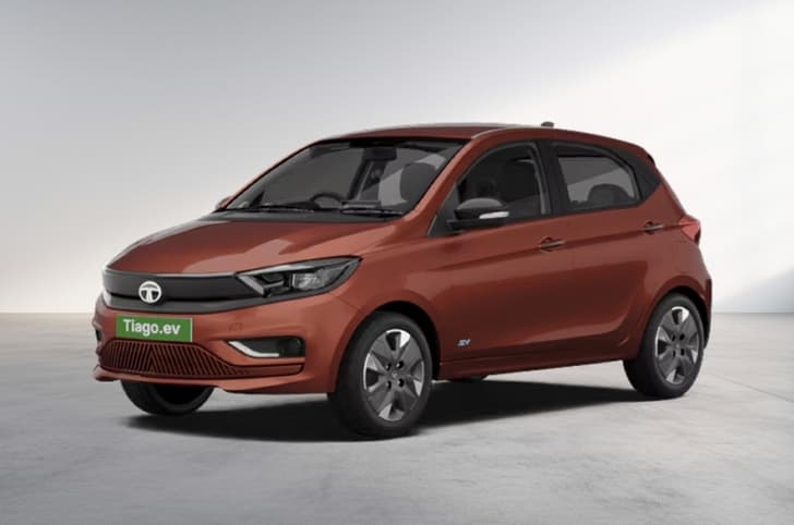 Tata Tiago EV Supernova Copper