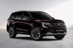 mahindra xuv 7xo ruby velvet