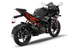 KTM RC 160 rear right side profile