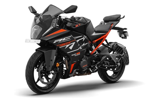 KTM RC 160 left front three quarter