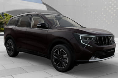 Mahindra XUV 7XO AX7L top trim in pictures