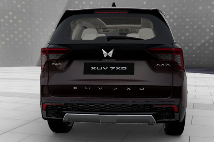 Mahindra XUV 7XO