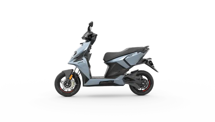 Studio image of Simple One scooter on white background