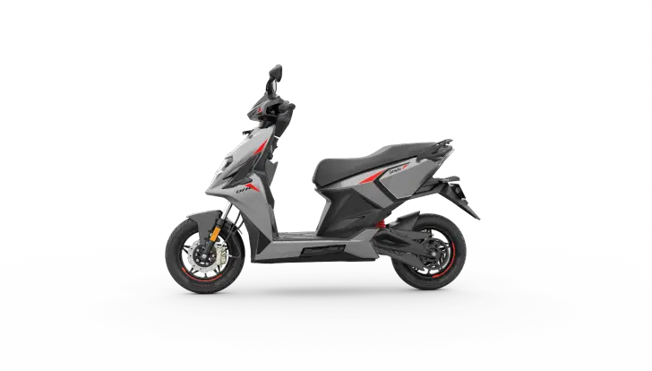 Studio image of Simple One scooter on white background
