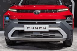 Tata Punch facelift front