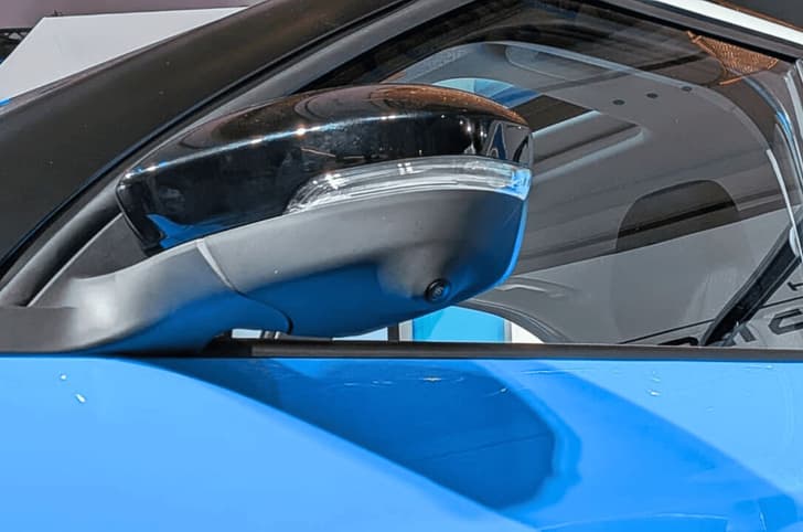 Tata Punch facelift door mirrors
