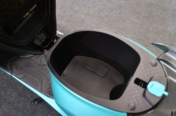 Bajaj Chetak C2501 underseat storage area
